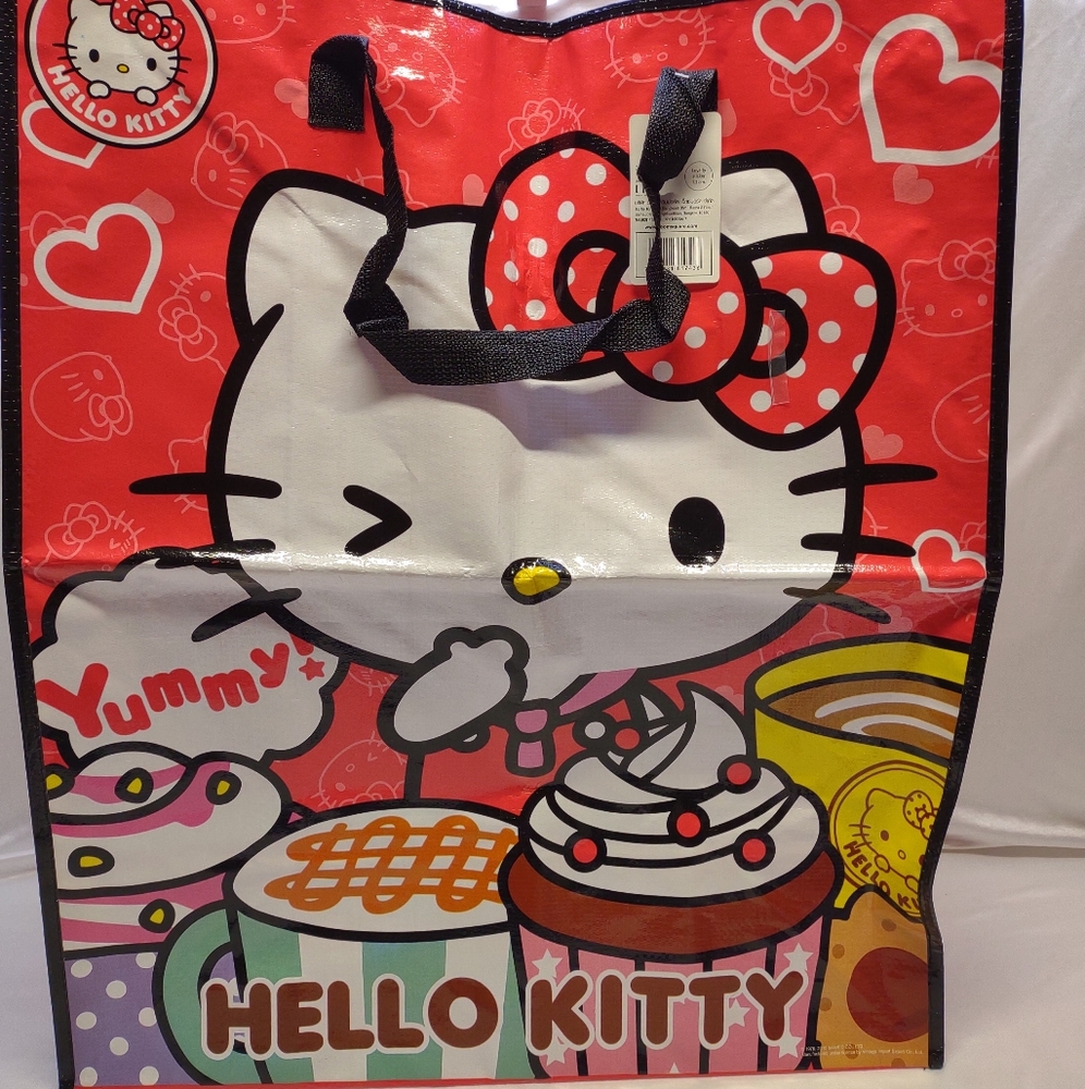 Hello Kitty shopping bag